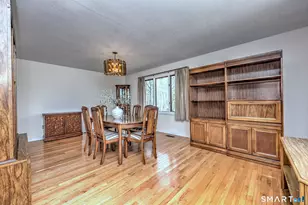 634 Aspen Ln, Orange, CT 06477 - Photo 4