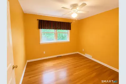21 Larson Drive, North Haven, CT 06473 - Photo 16