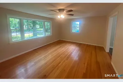 21 Larson Drive, North Haven, CT 06473 - Photo 12