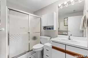 75 Washington Ave, Hamden, CT 06518 - Photo 10