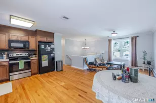 58 Celentano Dr, Naugatuck, CT 06770 - Photo 8