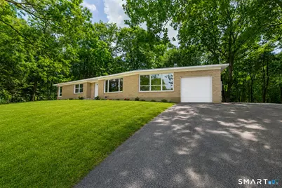 2 Sherwood Lane, Norwich, CT 06360 - Photo 1
