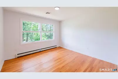 2 Sherwood Lane, Norwich, CT 06360 - Photo 12