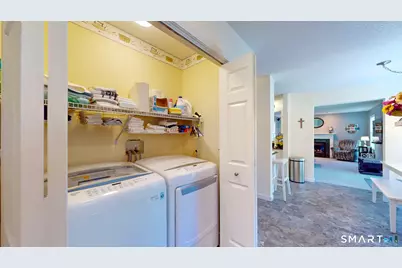 97 Pfister Drive, Newington, CT 06111 - Photo 20