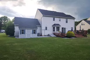 97 Pfister Dr, Newington, CT 06111 - Photo 2