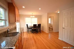 173 Saybrook Rd, Middletown, CT 06457 - Photo 8