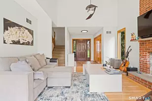39 Brightwood Ln, West Hartford, CT 06110 - Photo 6