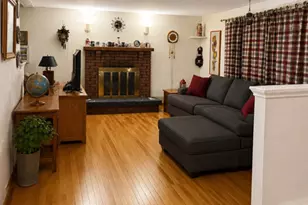 1080 Hoop Pole Rd, Guilford, CT 06437 - Photo 6