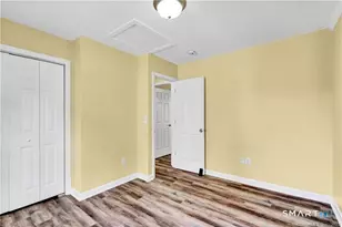 220 Alder St, Waterbury, CT 06708 - Photo 10
