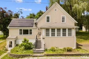 4 Gloria Rd, Cromwell, CT 06416 - Photo 2