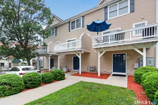 29 Town Hill Ave, Danbury, CT 06810 - Photo 4