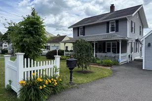 33 Randolph Ave, Thomaston, CT 06787 - Photo 2