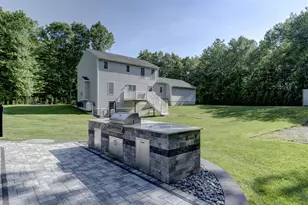 26 Chittenden Rd, Hebron, CT 06231 - Photo 10