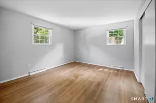 8 Stanwick Cir, Stamford, CT 06905 - Photo 16