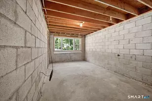 8 Stanwick Cir, Stamford, CT 06905 - Photo 14