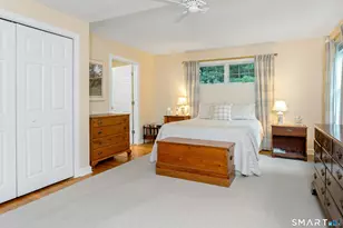 84 University Dr, Fairfield, CT 06824 - Photo 20