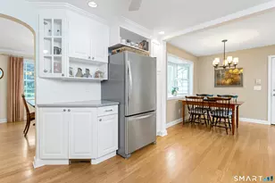 84 University Dr, Fairfield, CT 06824 - Photo 10