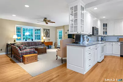 84 University Drive, Fairfield, CT 06824 - Photo 14