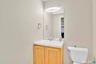 10 Sidney Way, Simsbury, CT 06070 - Photo 32