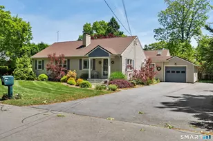 86 Fenwood Dr, Old Saybrook, CT 06475 - Photo 2