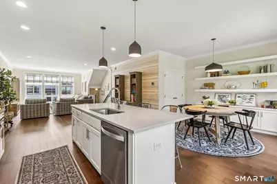 21 Brentwood Circle, Danbury, CT 06810 - Photo 10