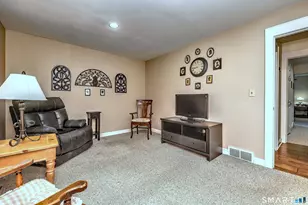 448 Hammerstone Ln, Stratford, CT 06614 - Photo 18