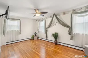 48 Jefferson Cir, Clinton, CT 06413 - Photo 8