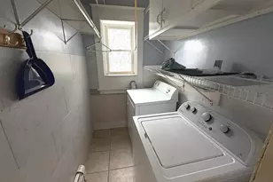 8 Erwin Pl, New Britain, CT 06051 - Photo 16