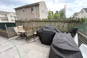 8 Erwin Pl, New Britain, CT 06051 - Photo 24
