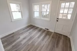 14 Wheeler St, Waterbury, CT 06704 - Photo 12