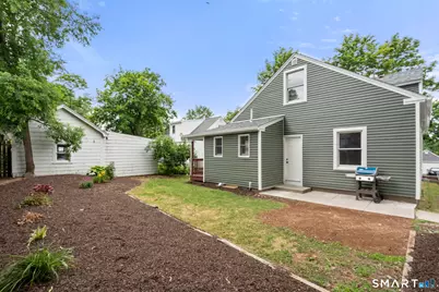 113 Branford Street, Manchester, CT 06040 - Photo 36