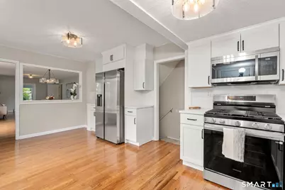 113 Branford Street, Manchester, CT 06040 - Photo 8
