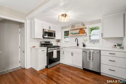 113 Branford Street, Manchester, CT 06040 - Photo 4