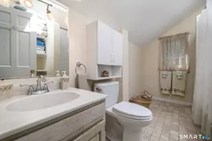 53 Huckleberry Hill Rd, Brookfield, CT 06804 - Photo 10