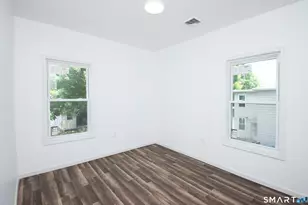 15 Walnut St, West Haven, CT 06516 - Photo 14