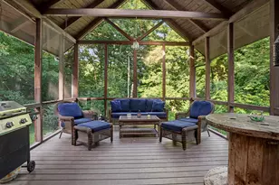 15 Flat Rock Dr, Ridgefield, CT 06877 - Photo 14