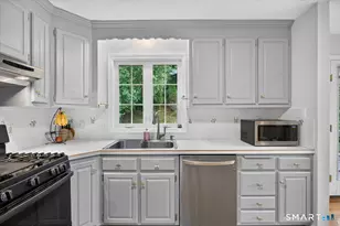 95 Folly Brook Ln, Manchester, CT 06040 - Photo 18