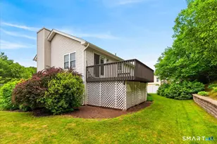 95 Folly Brook Ln, Manchester, CT 06040 - Photo 4