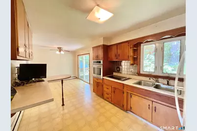 5 Cold Spring Circle, Shelton, CT 06484 - Photo 14