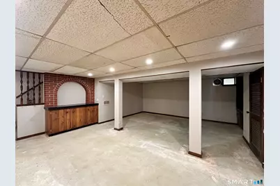 23 Robin Road, West Haven, CT 06516 - Photo 22