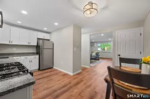302 Green Rd, Manchester, CT 06042 - Photo 12