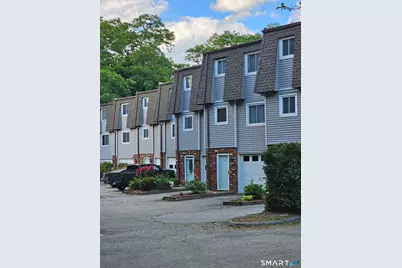 358 Hamilton Avenue #14, Norwich, CT 06360 - Photo 2