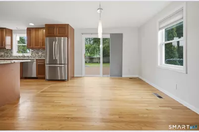 127 Haynes Road, West Hartford, CT 06117 - Photo 6