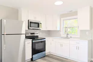 945 Ella T Grasso Blvd, New Haven, CT 06511 - Photo 8