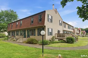 49 Bay Path Way, Branford, CT 06405 - Photo 2