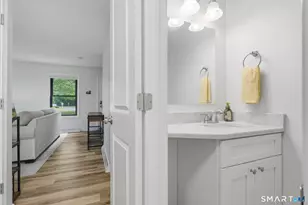 49 Bay Path Way, Branford, CT 06405 - Photo 14