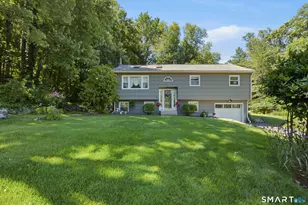 21 Upson Dr, Oxford, CT 06478 - Photo 2