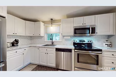 30 Sidor Drive, Enfield, CT 06082 - Photo 4