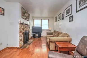 195 Emerald Pl, Stratford, CT 06614 - Photo 10
