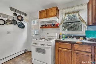 427 Zion St, Hartford, CT 06106 - Photo 24